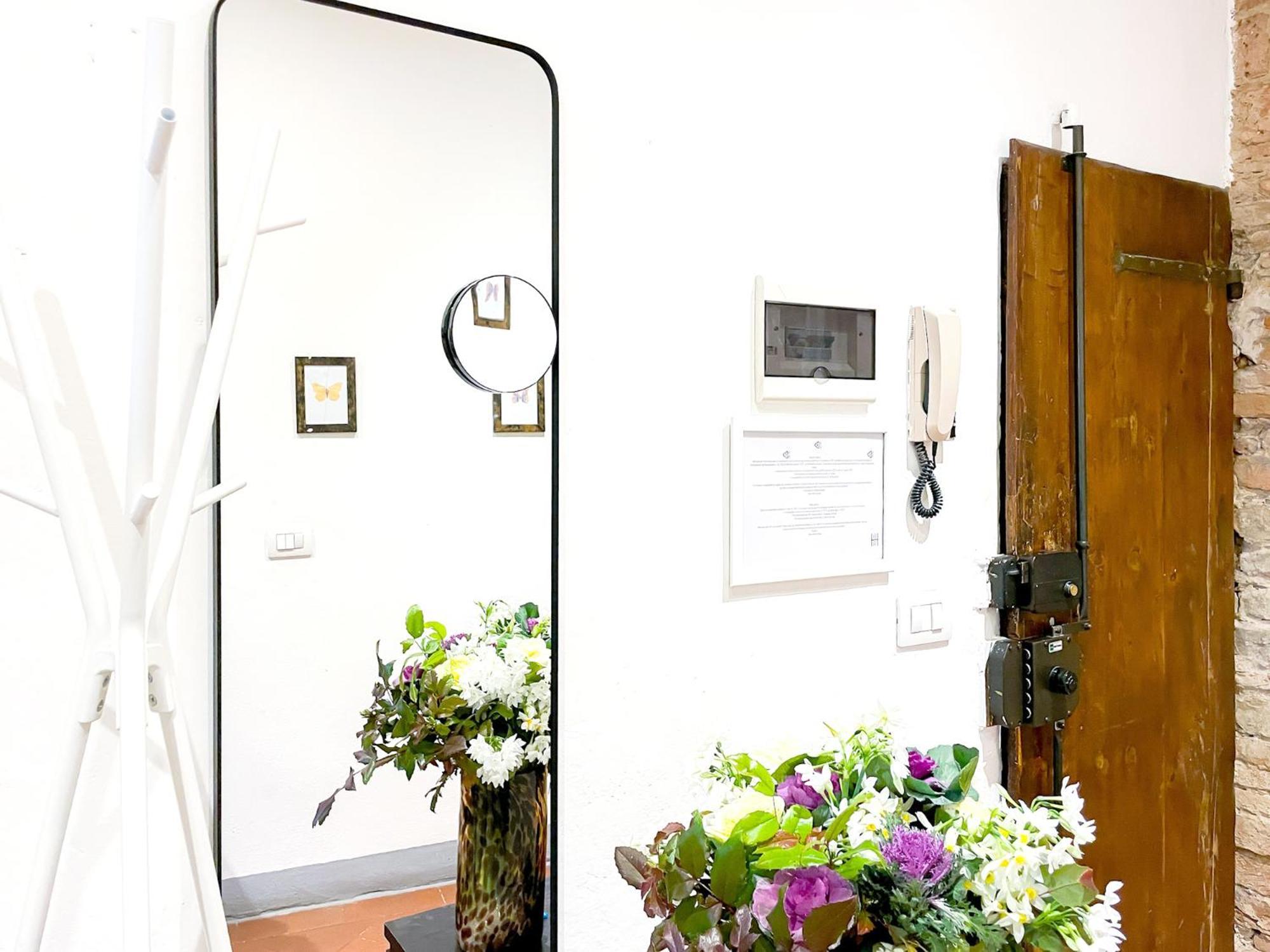 פירנצה Lovely Apartment Near Piazza Della Signoria מראה חיצוני תמונה